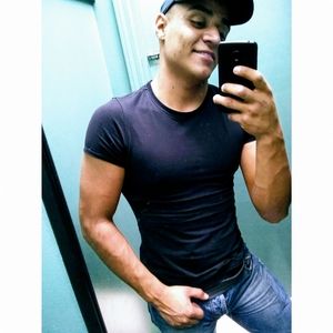 Meet your Posher, Roy